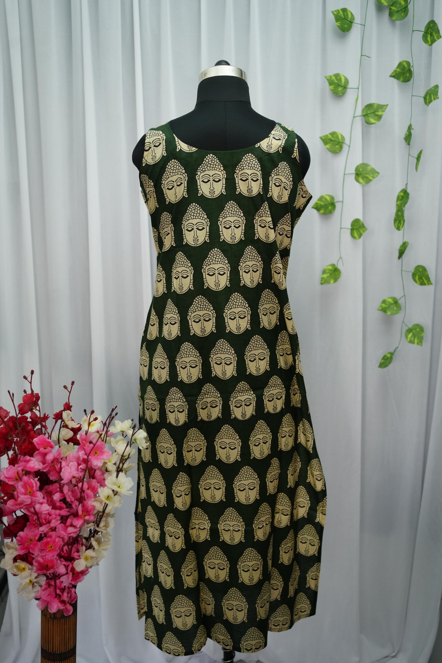 Tara Buddha Kurta