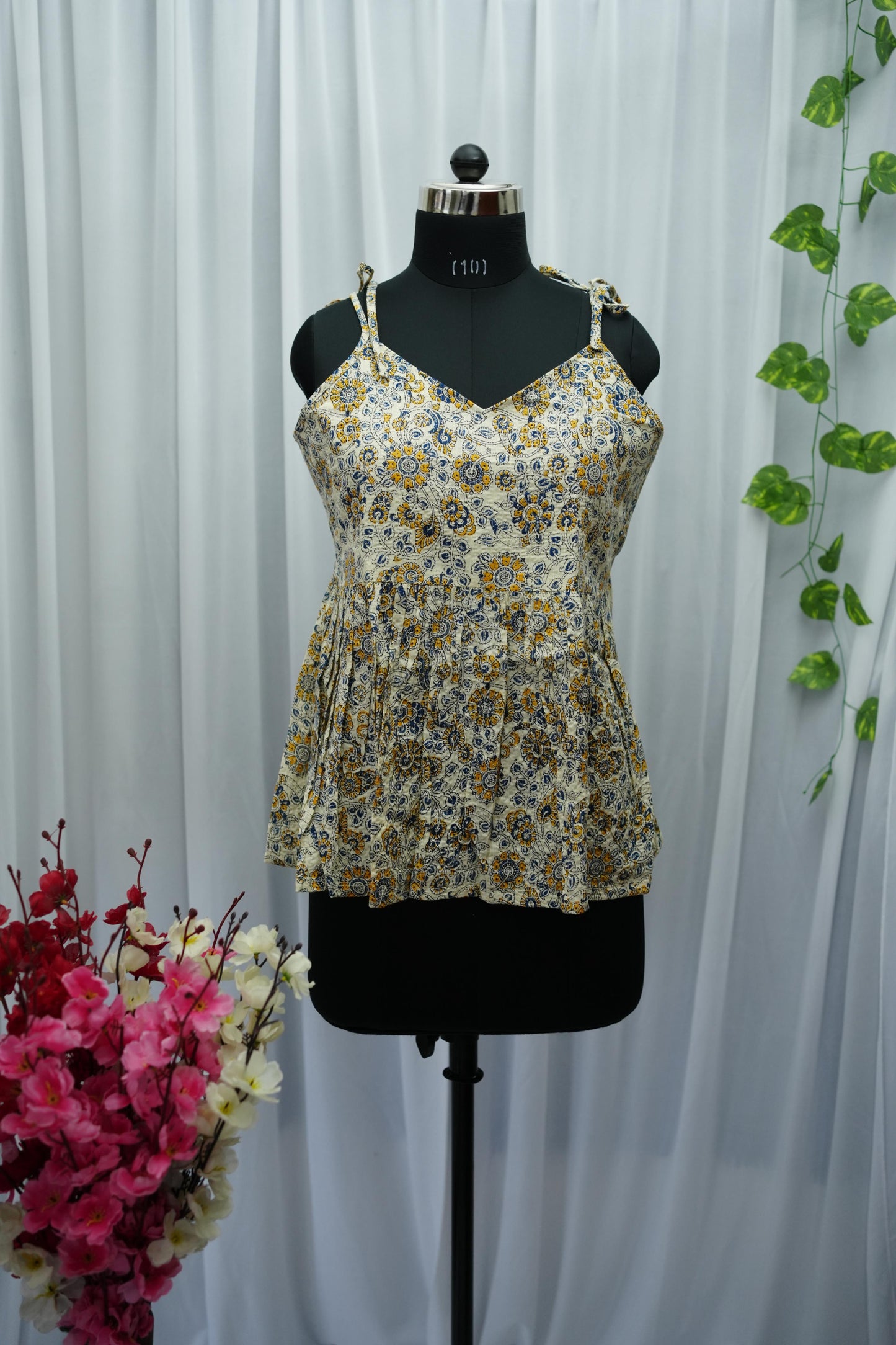 Valli Paisley Beige Multicolor